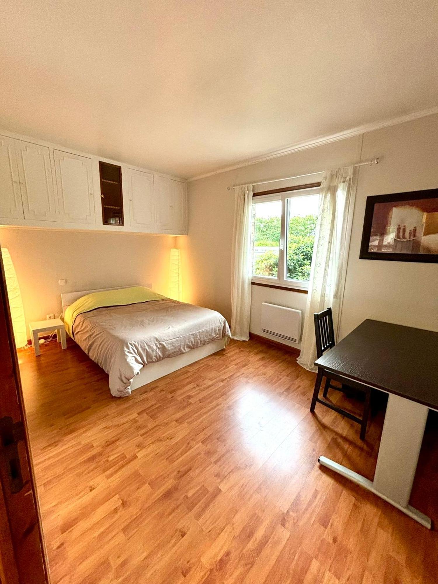 Grande Maison Tout Confort - 5 Chambres 5 Salles De Bain - Rer A - Paris - Disney Сен-Мор-де-Фоссе Екстер'єр фото